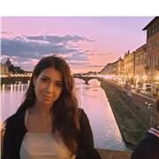 Studentessa di medicina al primo anno, diplomata al liceo classico, offre ripetizioni di biologia e chimica per liceo e scuole medie